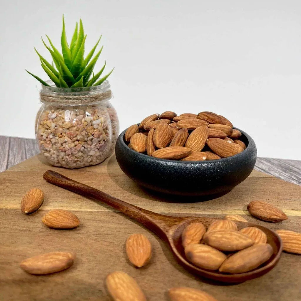 Lightly Roasted Almond (Unsalted)