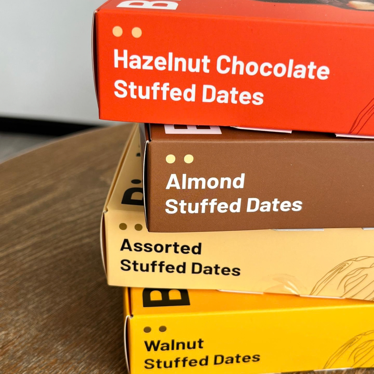 Almond Stuffed Dates Box (Individual Pack)